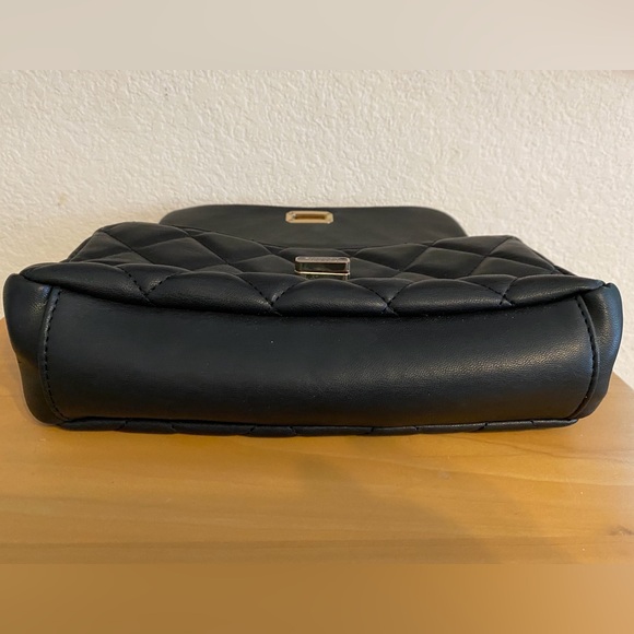 Badgley Mischka Collection Small Diamond Quilt Flap Crossbody Bag, Black/Gold - Picture 11 of 11